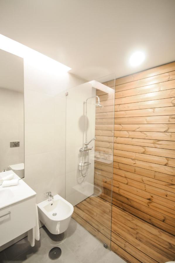 Aljube Residences II - Apartamento Novo Centro Pdl 蓬塔德尔加达 外观 照片