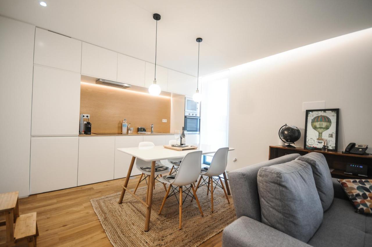 Aljube Residences II - Apartamento Novo Centro Pdl 蓬塔德尔加达 外观 照片