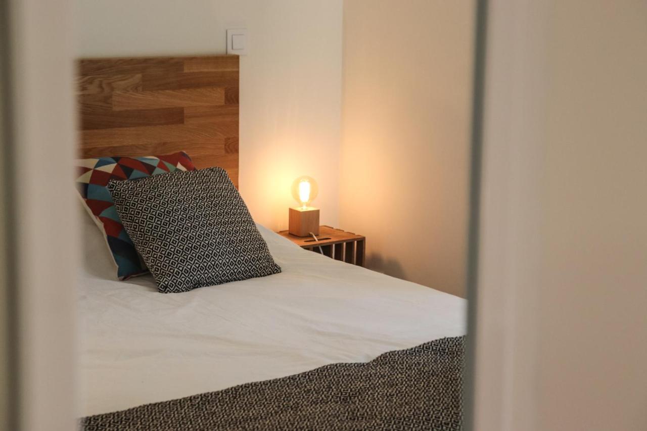 Aljube Residences II - Apartamento Novo Centro Pdl 蓬塔德尔加达 外观 照片